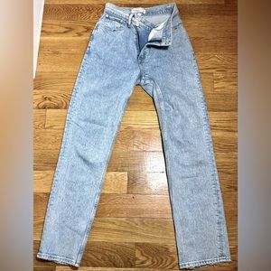 A&F The 90s Straight Ultra High Rise Jeans